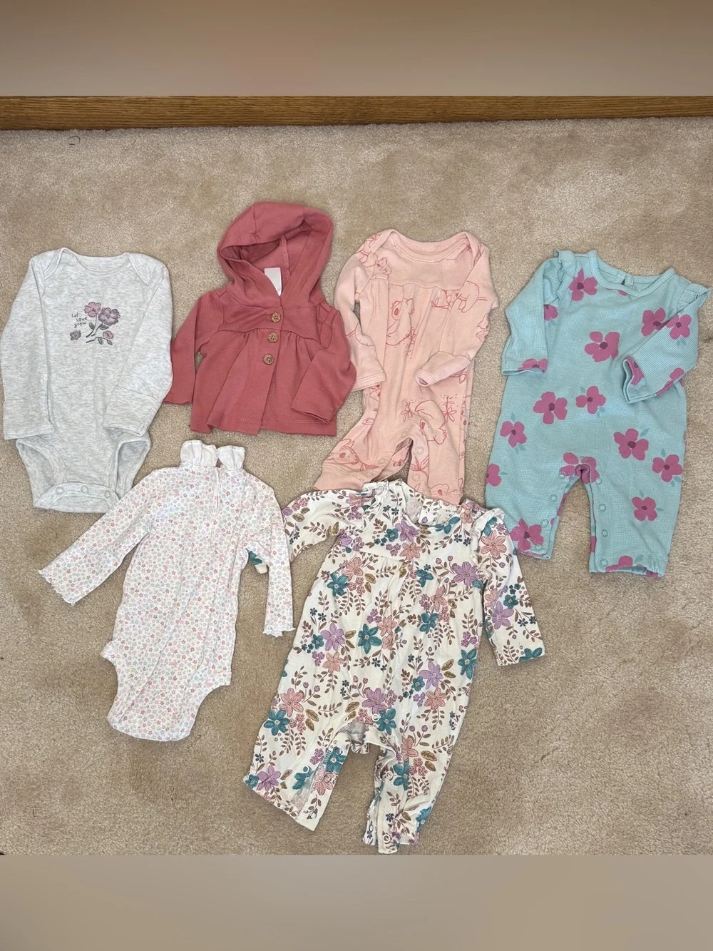 Carter's Baby Girl Clothing Bundle Newborn & 0-3 Months Floral Bodysuits Rompers